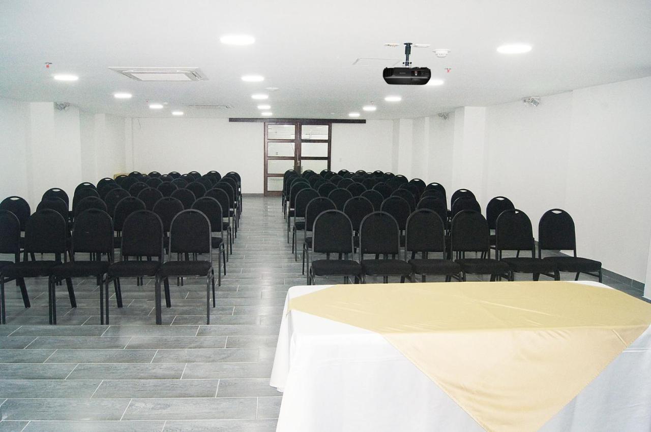 Hotel Cafeira Перейра Екстер'єр фото